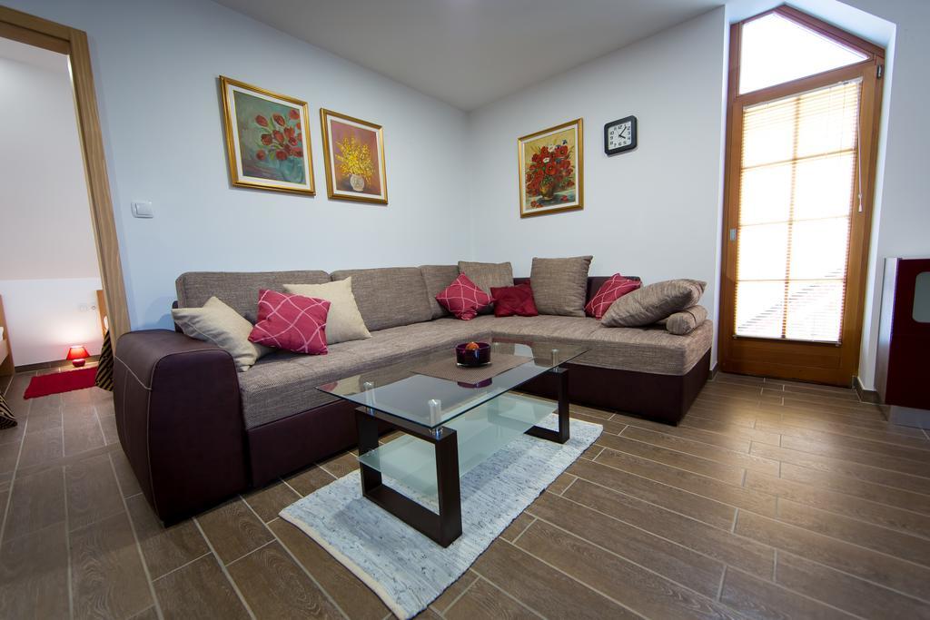 Apartmaji Smogavc Zreče Εξωτερικό φωτογραφία